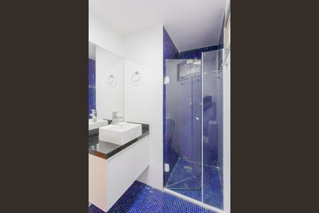Apartamento para alugar com 90m², 2 quartos e 1 vaga Apartamento para alugar com 90m², 2 quartos e 1 vagaBanheiro da Suíte