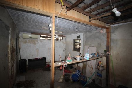 Casa à venda com 0 quarto, 98m² em Navegantes, Porto Alegre