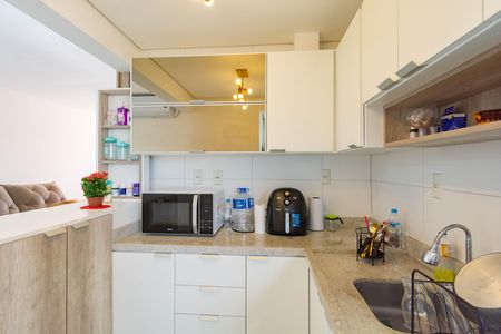 Cozinha de apartamento à venda com 2 quartos, 72m² em Marechal Rondon, Canoas