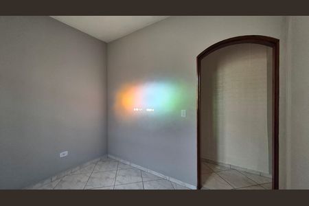 Sala de casa para alugar com 2 quartos, 60m² em Condomínio Maracanã, Santo André