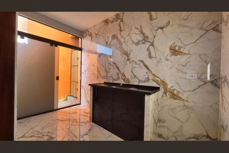 Cozinha de casa para alugar com 2 quartos, 60m² em Condomínio Maracanã, Santo André