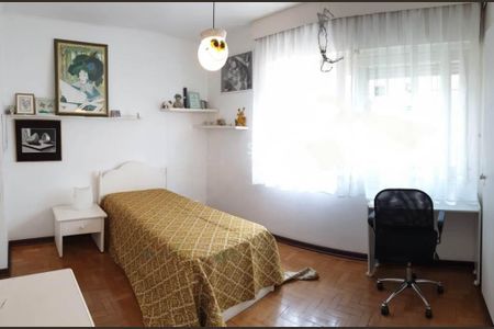 Foto 03 de casa para alugar com 4 quartos, 269m² em Sumaré, São Paulo
