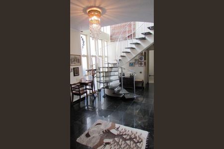 Foto 13 de casa para alugar com 4 quartos, 269m² em Sumaré, São Paulo