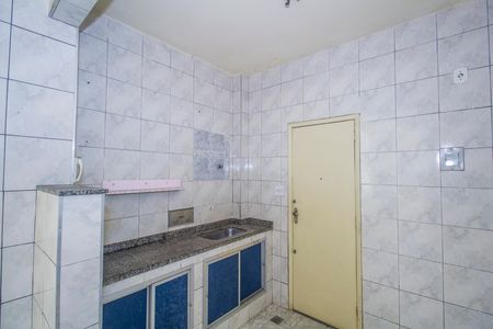 Apartamento para alugar com 90m², 2 quartos e sem vagaCozinha e Área de Serviço