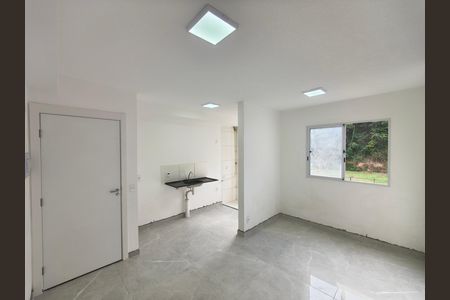 Apartamento para alugar com 2 quartos, 42m² em Taquara, Rio de Janeiro