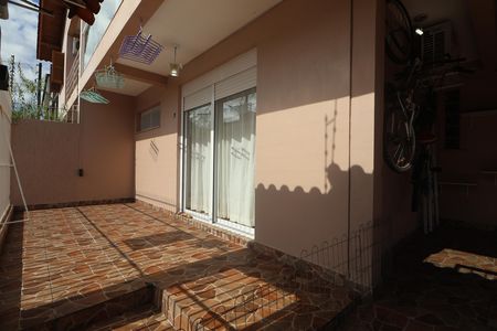 Área comum de casa à venda com 2 quartos, 77m² em Igara, Canoas