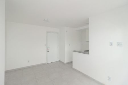 Sala de apartamento para alugar com 2 quartos, 50m² em Campo Grande, Rio de Janeiro