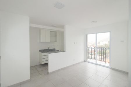Apartamento para alugar com 2 quartos, 50m² em Campo Grande, Rio de Janeiro