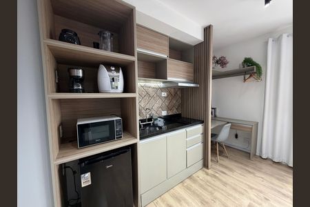 Kitnet/Studio para alugar com 1 quarto, 21m² em Belenzinho, São Paulo