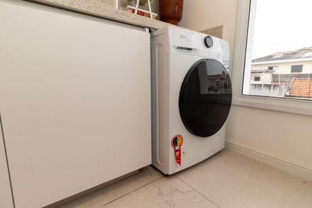 Apartamento à venda com 55m², 2 quartos e 1 vagaCozinha e Área de Serviço