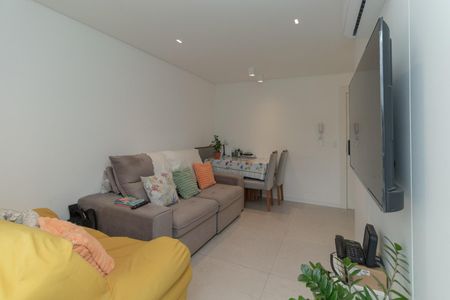 Apartamento à venda com 55m², 2 quartos e 1 vagaSala