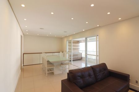 Apartamento para alugar com 107m², 2 quartos e 2 vagasSala 