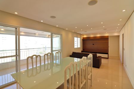 Sala  de apartamento para alugar com 2 quartos, 107m² em Vila Lusitania, São Bernardo do Campo