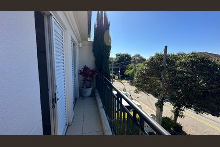 Varanda de casa de condomínio à venda com 3 quartos, 111m² em Medeiros, Jundiaí