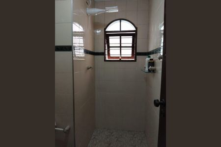 Banheiro de casa à venda com 2 quartos, 125m² em Jardim Ana Maria, Santo André