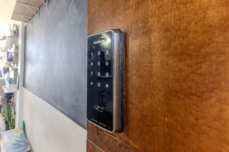 Fechadura Eletrônica de kitnet/studio à venda com 1 quarto, 28m² em Santa Ifigênia, São Paulo