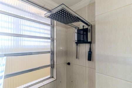 Banheiro de kitnet/studio à venda com 1 quarto, 28m² em Santa Ifigênia, São Paulo