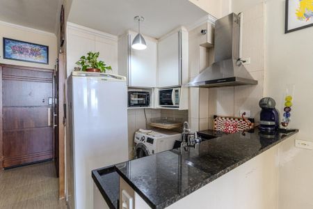 Cozinha de kitnet/studio à venda com 1 quarto, 28m² em Santa Ifigênia, São Paulo