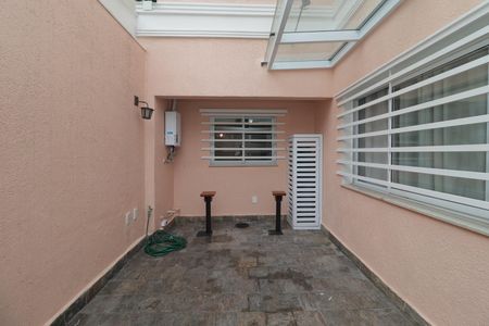 Garagem de casa para alugar com 3 quartos, 163m² em Liberdade, São Paulo