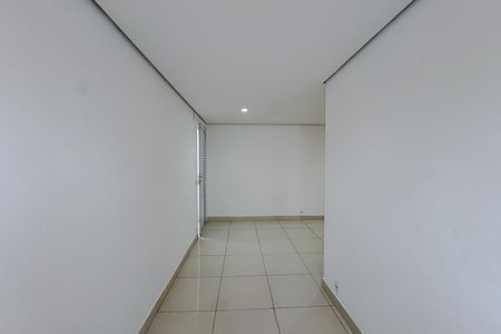 Sala de apartamento para alugar com 2 quartos, 50m² em Vila Bertioga, São Paulo