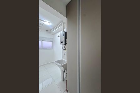 Apartamento à venda com 75m², 2 quartos e 1 vagaÁrea de Serviço