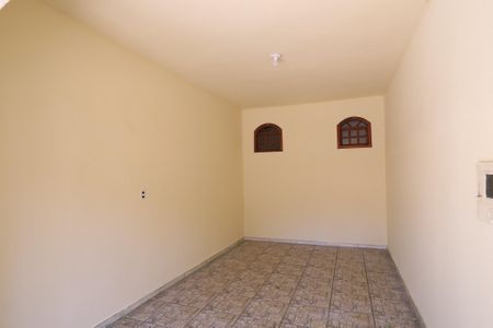 Garagem de casa à venda com 8 quartos, 360m² em Santa Ines, Belo Horizonte