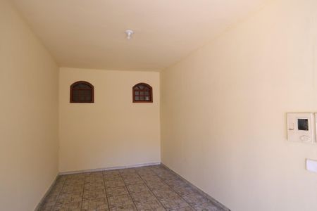 Garagem de casa à venda com 8 quartos, 360m² em Santa Ines, Belo Horizonte