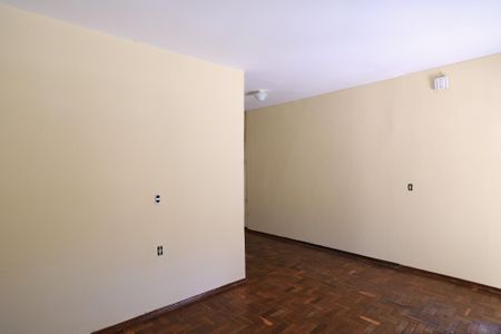Sala de casa à venda com 8 quartos, 360m² em Santa Ines, Belo Horizonte