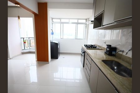 Apartamento à venda com 75m², 3 quartos e 2 vagasCozinha e Área de Serviço