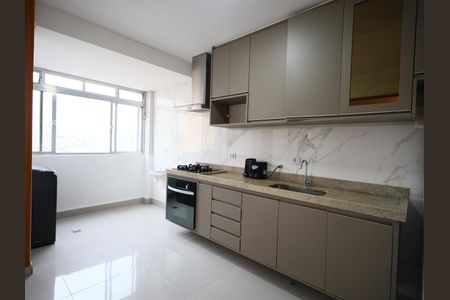 Apartamento à venda com 75m², 3 quartos e 2 vagasCozinha e Área de Serviço