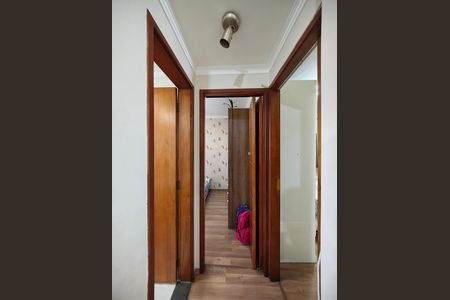 Corredor - Quartos de apartamento à venda com 2 quartos, 56m² em Vila Medeiros, São Paulo