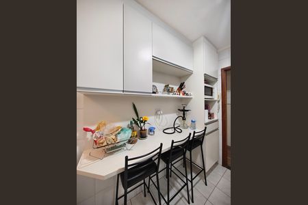 Cozinha de apartamento à venda com 2 quartos, 56m² em Vila Medeiros, São Paulo
