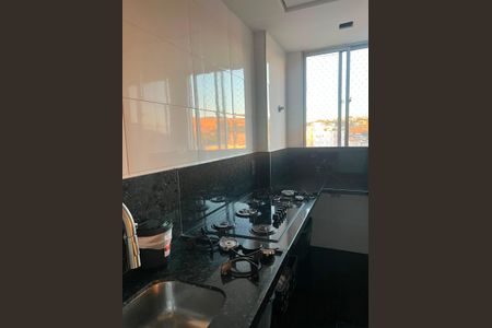 Cozinha de apartamento à venda com 2 quartos, 95m² em Pousada Santo Antonio, Belo Horizonte