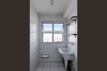 Apartamento para alugar com 66m², 2 quartos e 1 vaga Apartamento para alugar com 66m², 2 quartos e 1 vagaCozinha e Área de Serviço