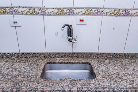 Cozinha de casa para alugar com 4 quartos, 80m² em Freguesia do Ó, São Paulo