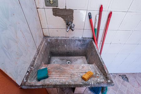 Área de Serviço e quintal de casa para alugar com 4 quartos, 80m² em Freguesia do Ó, São Paulo