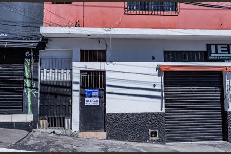 Casa para alugar com 80m², 4 quartos e sem vaga Casa para alugar com 80m², 4 quartos e sem vagaFachada