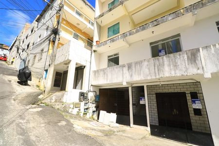 Casa para alugar com 59m², 2 quartos e sem vagaFachada
