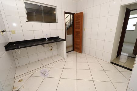 Casa para alugar com 59m², 2 quartos e sem vagaCozinha