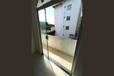 Casa para alugar com 59m², 2 quartos e sem vagaVaranda da sala
