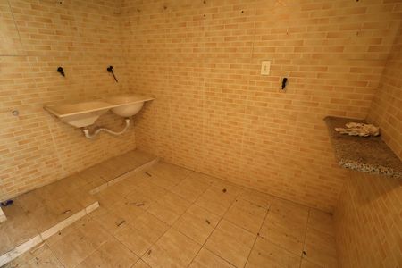 Área de serviço de casa para alugar com 2 quartos, 59m² em Cabula Vi, Salvador