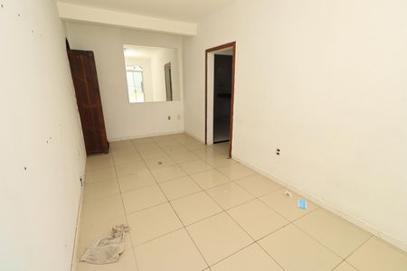 Casa para alugar com 59m², 2 quartos e sem vagaSala