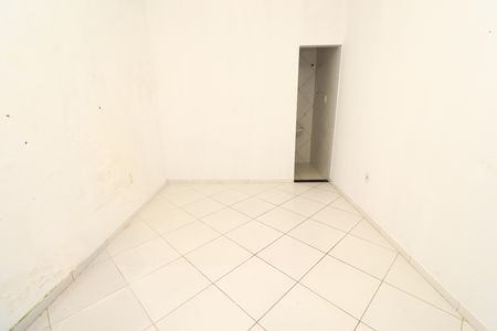 Casa para alugar com 59m², 2 quartos e sem vagaSuíte