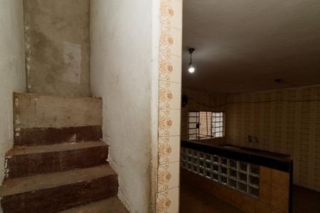 Corredor de casa para alugar com 1 quarto, 60m² em Parque Edu Chaves, São Paulo