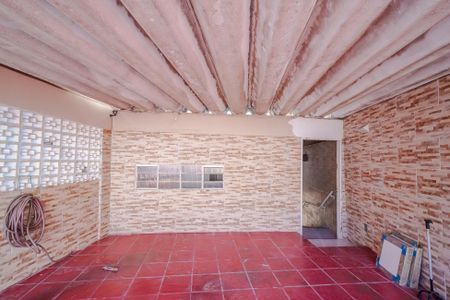 Garagem de casa para alugar com 3 quartos, 121m² em Rio Pequeno, São Paulo