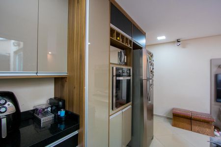 Cozinha de apartamento à venda com 2 quartos, 50m² em Parque Bandeirante, Santo André