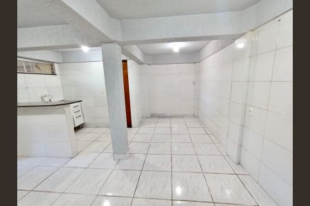 Sala / Quarto de kitnet/studio para alugar com 1 quarto, 20m² em Saudade, Belo Horizonte