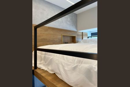 Quarto de kitnet/studio à venda com 1 quarto, 24m² em Jardim das Acacias, São Paulo