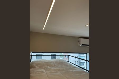 Quarto de kitnet/studio à venda com 1 quarto, 24m² em Jardim das Acacias, São Paulo