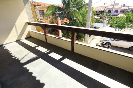Casa para alugar com 120m², 3 quartos e 1 vaga Casa para alugar com 120m², 3 quartos e 1 vagaVaranda do quarto 2